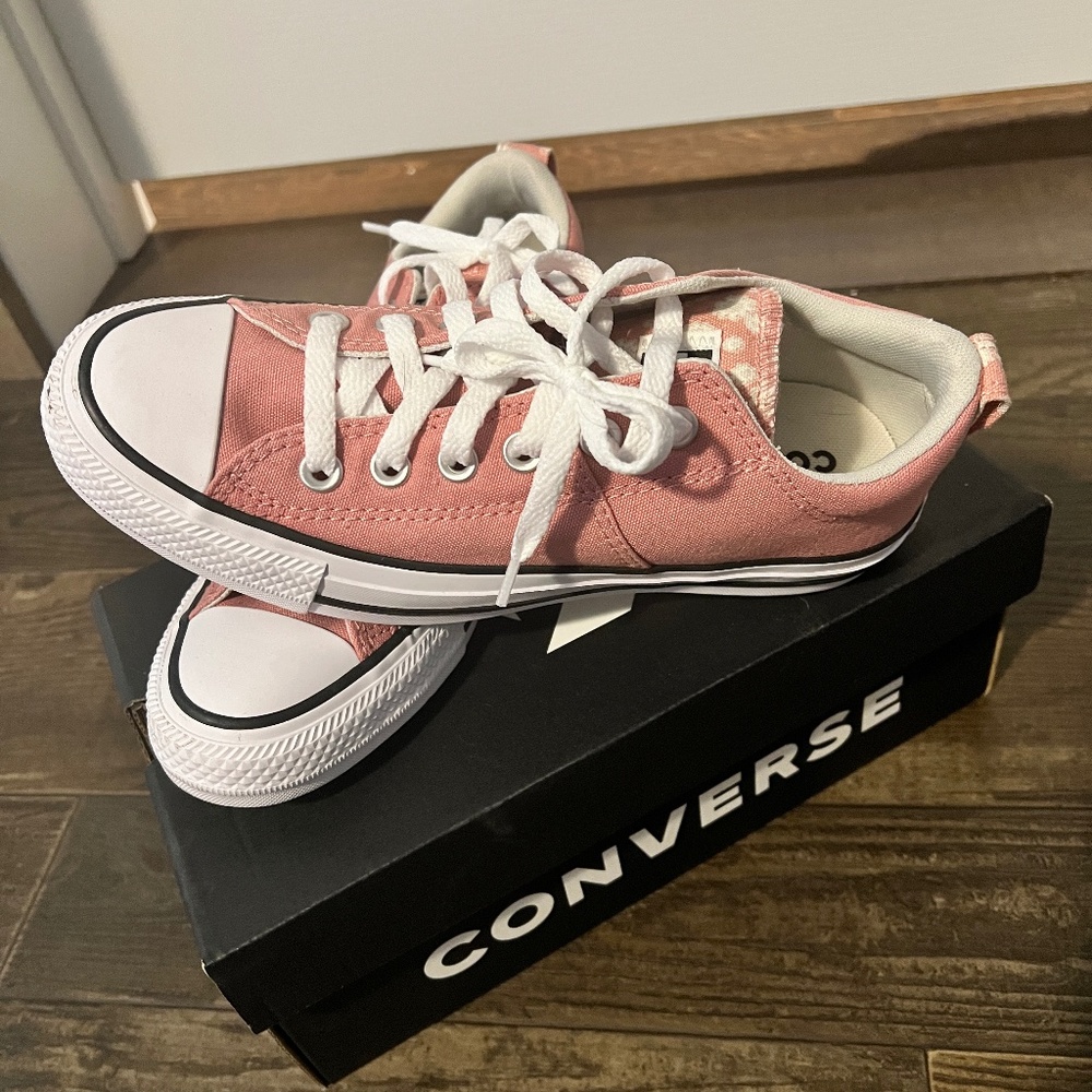 Brand new, never worn Converse
